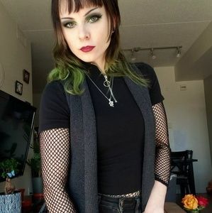 Meet your Posher, Jessica